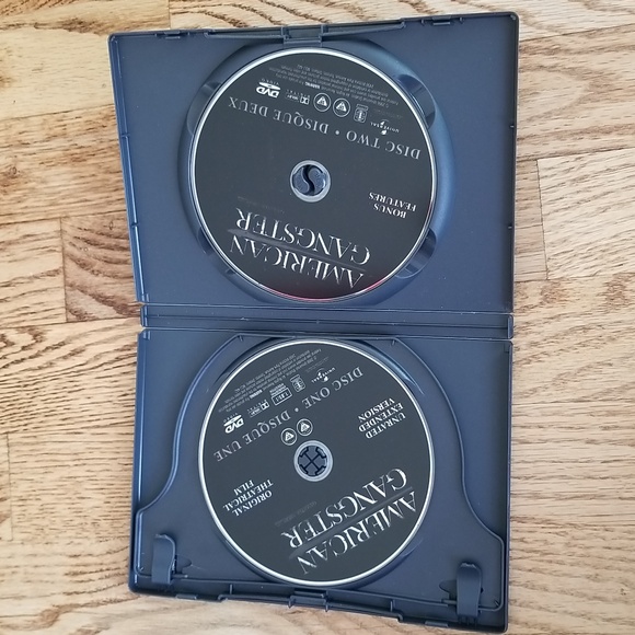 Ridley Scott American Gangster Universal Studios Russel Crowe Denzel Washington - Picture 5 of 6